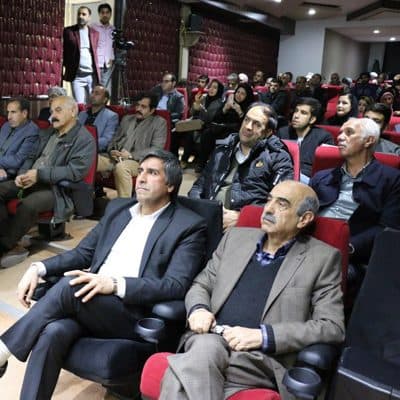 بررسی جریانشناسی شعر زنان در چهار دهه اخیر