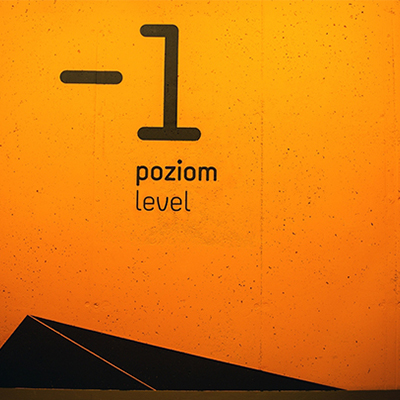 طراحی سیستم نشانه گذاری گالری کاتوویتس - Galeria Katowicka