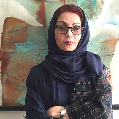 لطفا یا پیگیر هنر نشوید یا جدی و عاشقانه دنبالش کنید